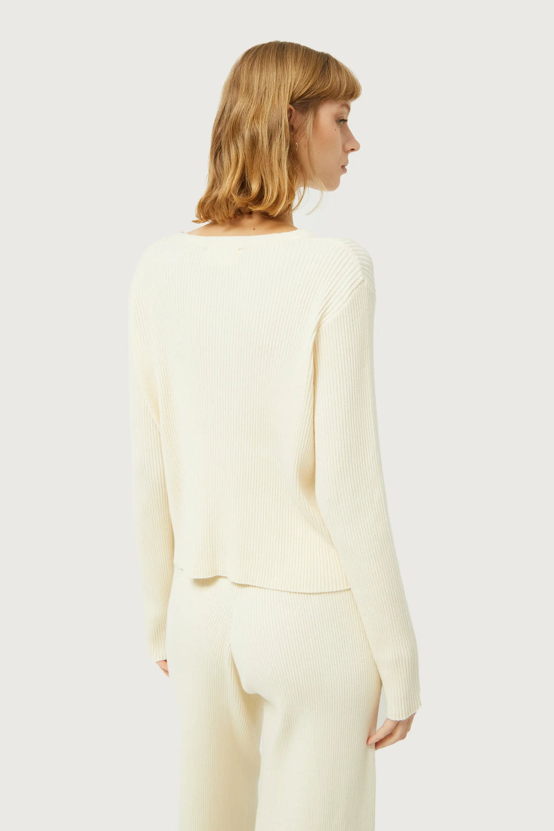 Ribbed Knit Sweater - White