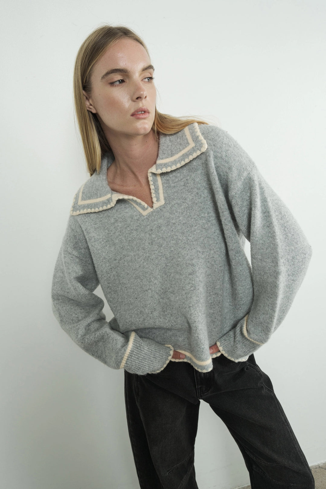 Contrast Edge Collar Sweater - Grey