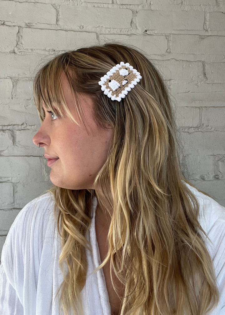 Crochet Hair Clip - Tan Sheep