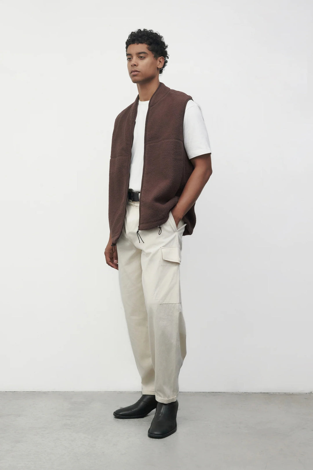 Nolan Vest - Brown