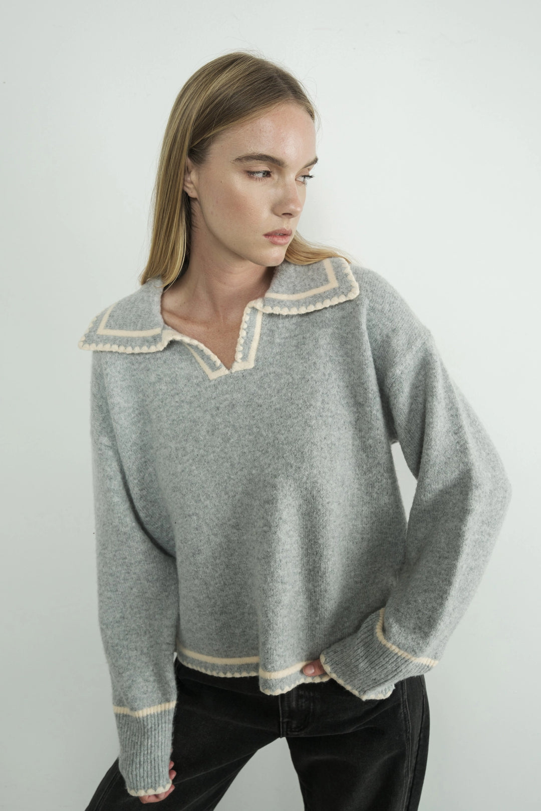 Contrast Edge Collar Sweater - Grey